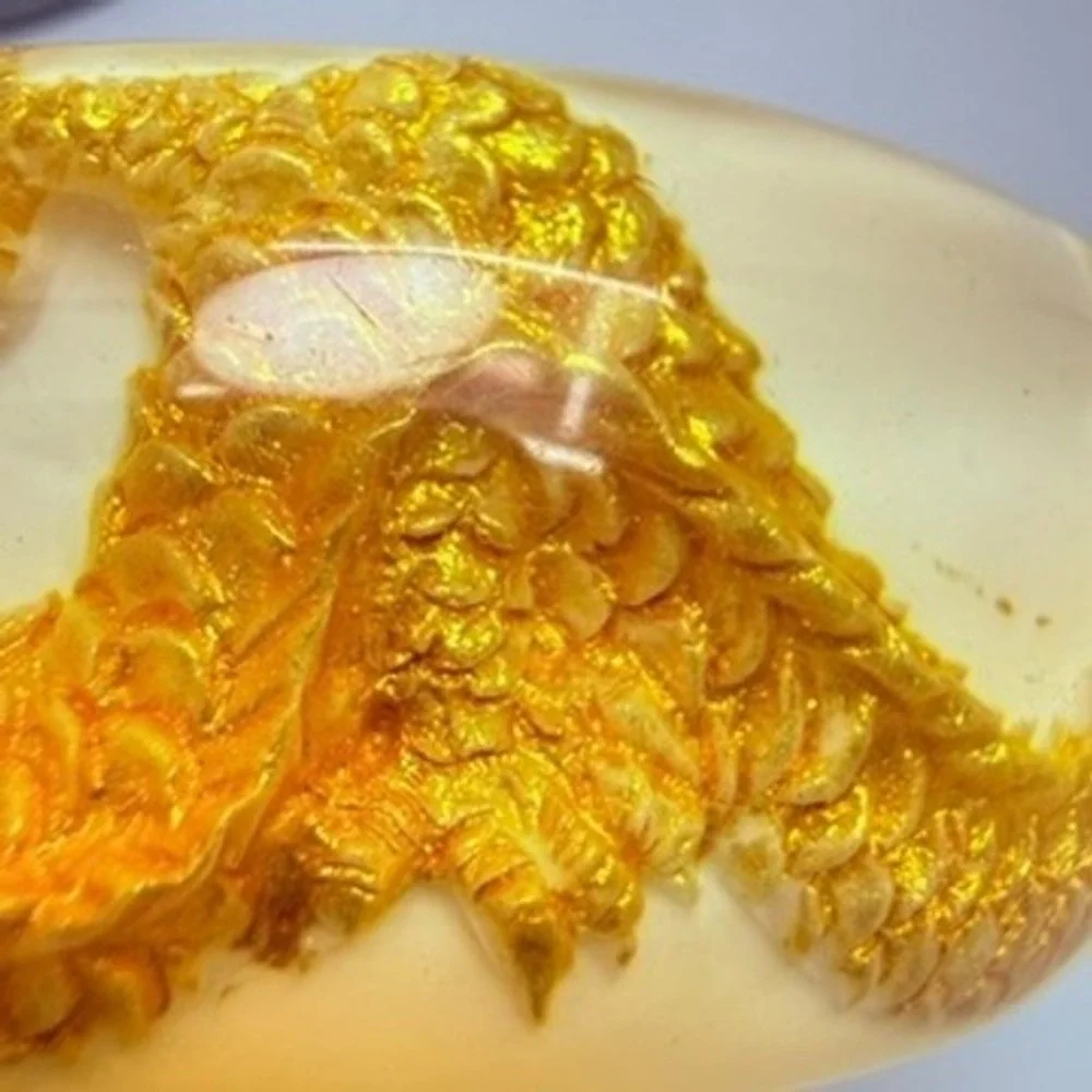 Chunky Vintage Asian Dragon White and Gold Lucite Bangle Bracelet 7.5